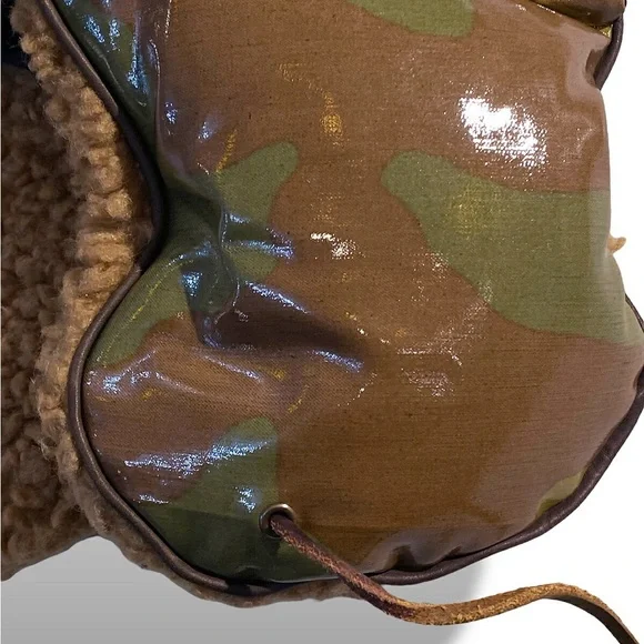 DSQUARED2 Camo and Sherpa Aviator Trapper Hat display picture 3